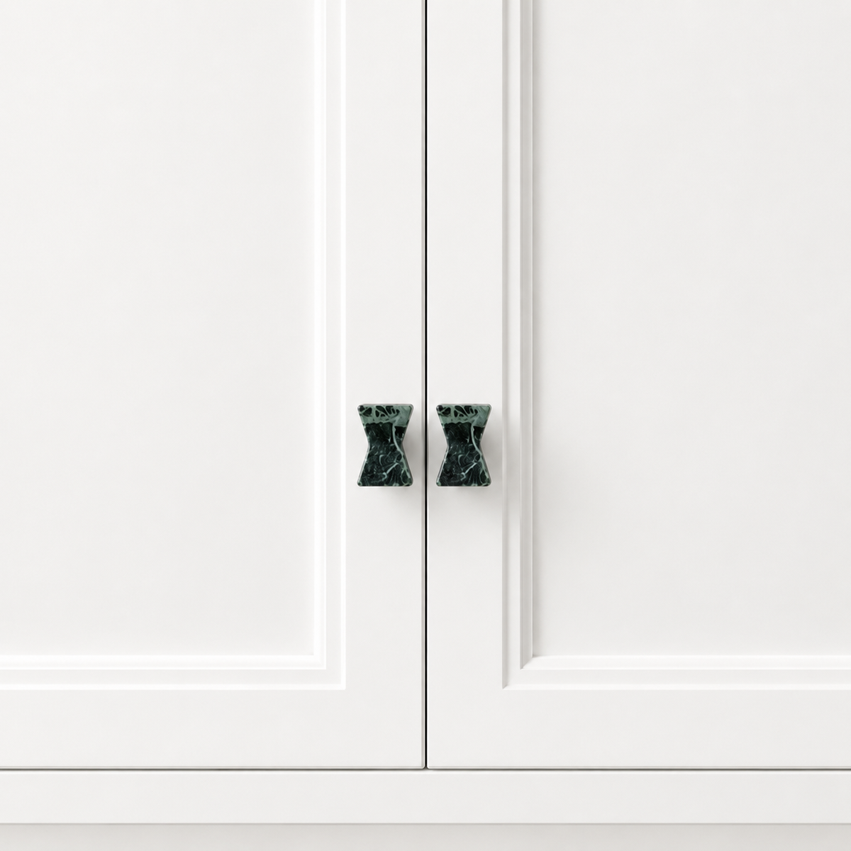 Vuzlo Hourglass Sculpted Cabinet Knobs